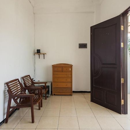 Reddoorz Near Widya Mandala University Surabaja Exteriér fotografie