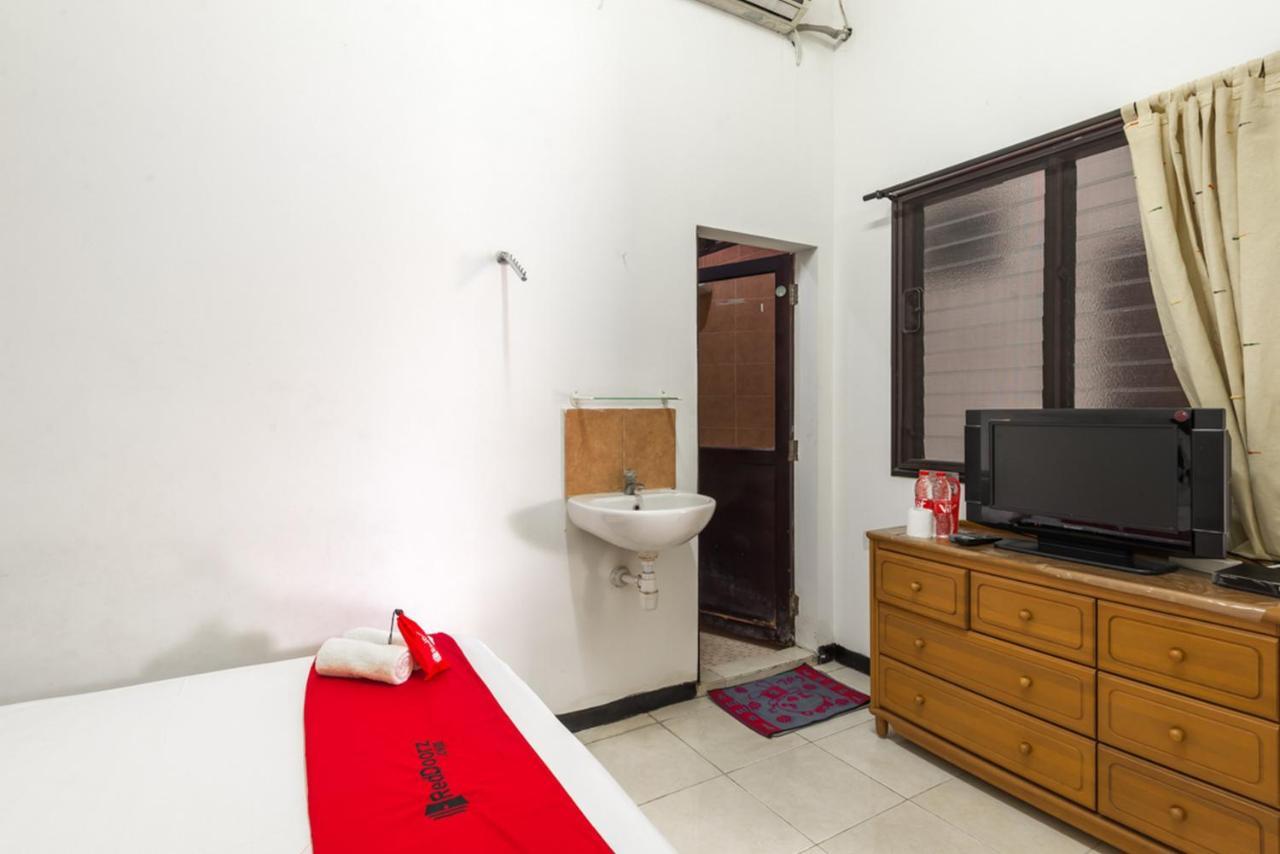 Reddoorz Near Widya Mandala University Surabaja Exteriér fotografie